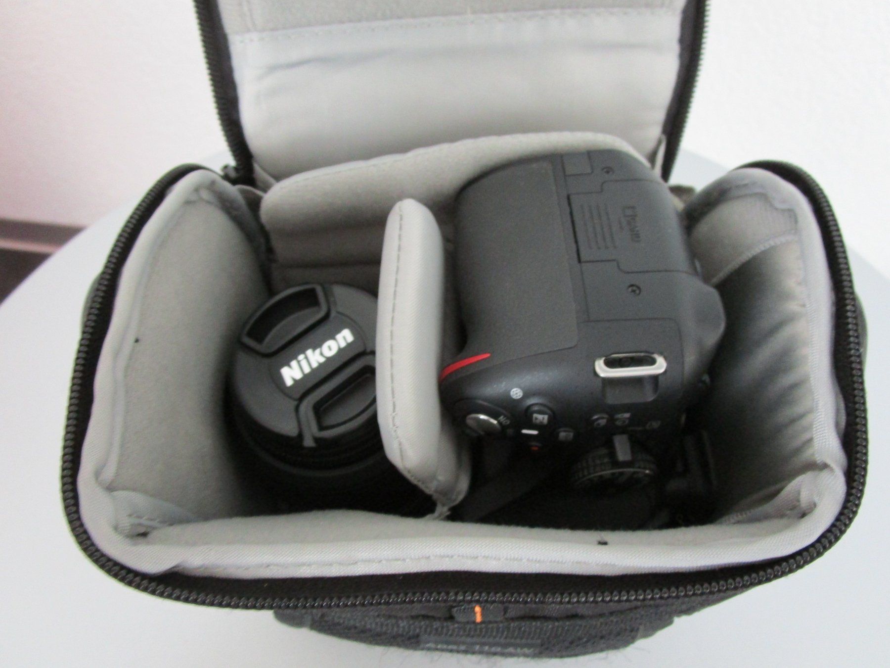 Nikon Fotocamera: Spiegelreflexkamera NIKON D5200 – Usato da Lengnau BE venduto da ber_yhl5 5