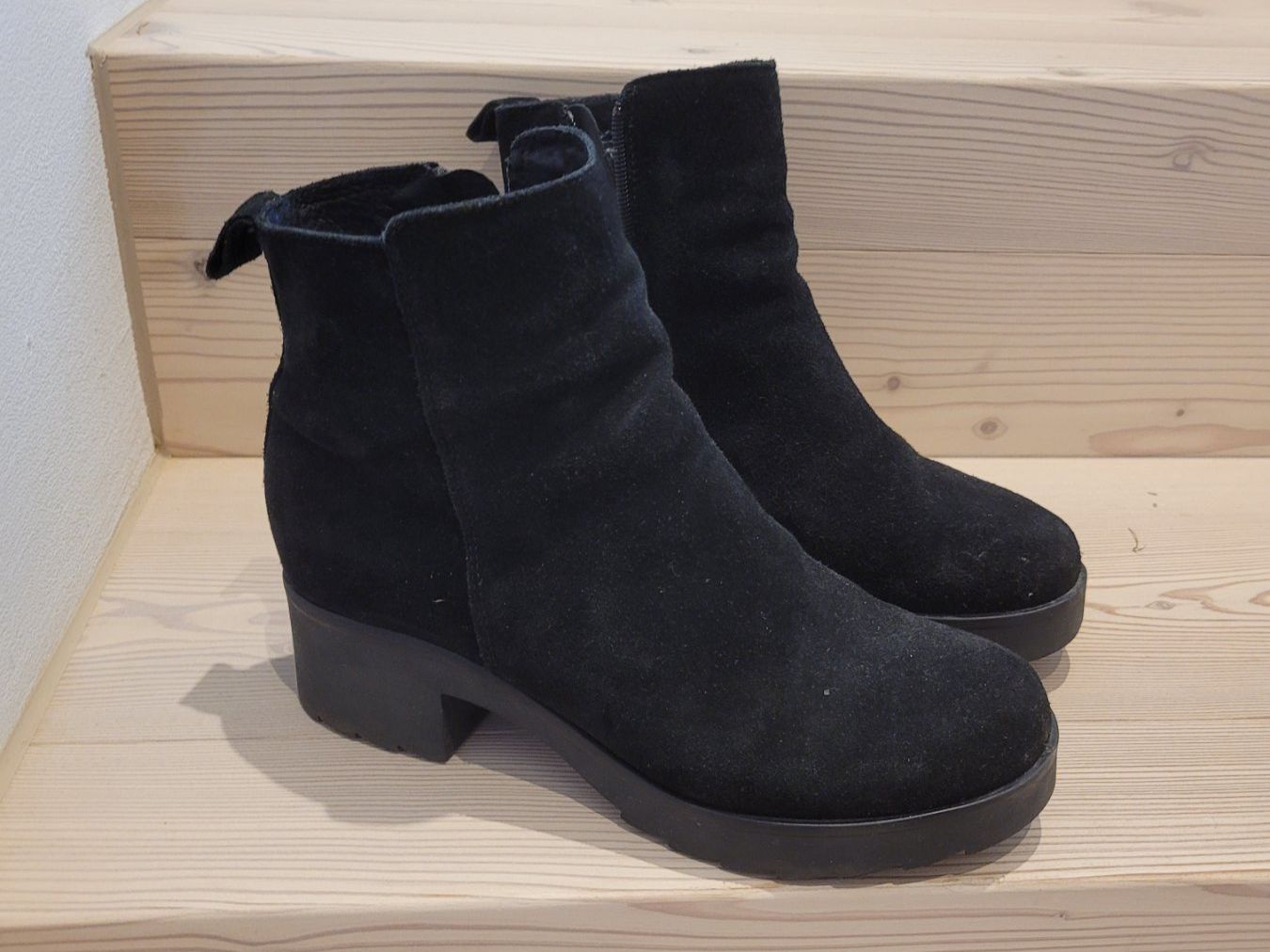 Scarpe da donna: Ankle Boot ZIGN Gr. 39 schwarz – Usato da Fideris venduto da badu03 1