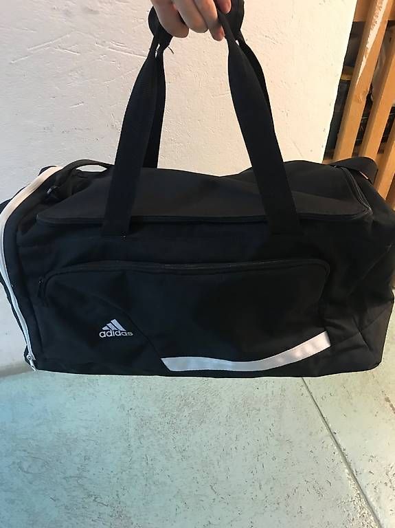 Borse: Sac de sport Adidas – Usato da Lausanne venduto da Juventino_29