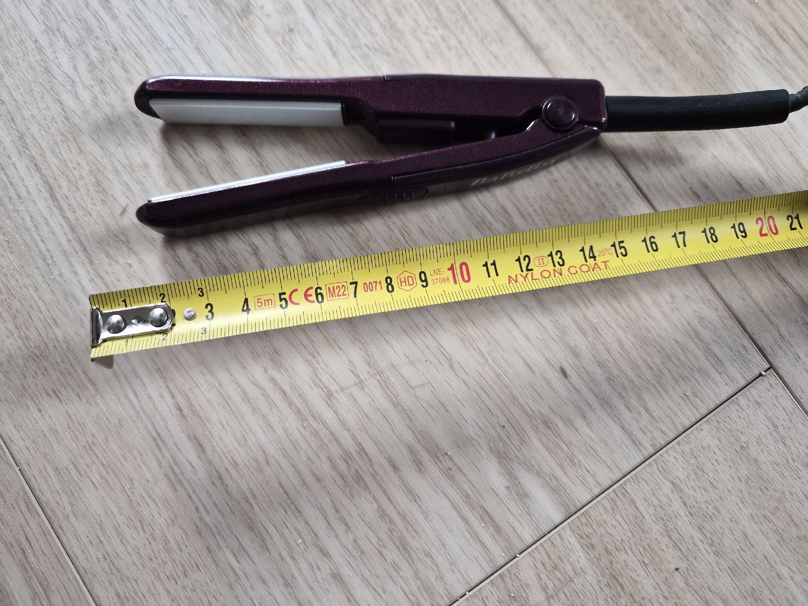 BaByliss Lockenstäbe & Haarglätter: Lisseur BaByliss Paris, format compact, couleur violette – Gebraucht aus La Joux FR von car_ck96 1
