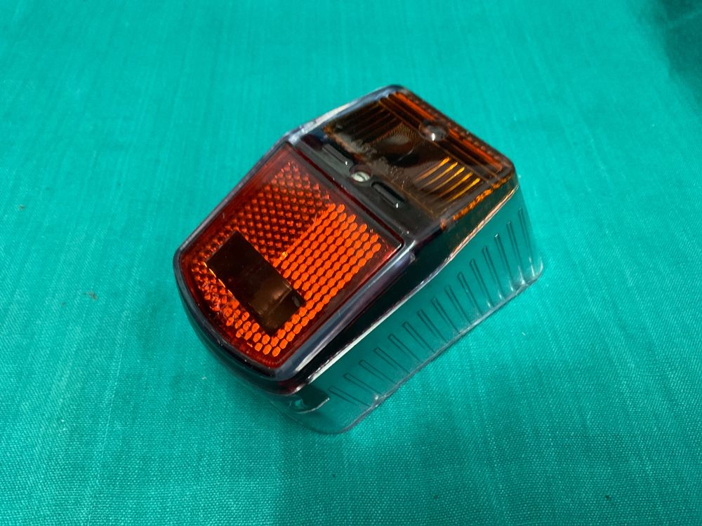 Rücklicht Kappe von Maxlux 2 für Kreidler K54 RS LF GT | Kaufen auf Ricardo