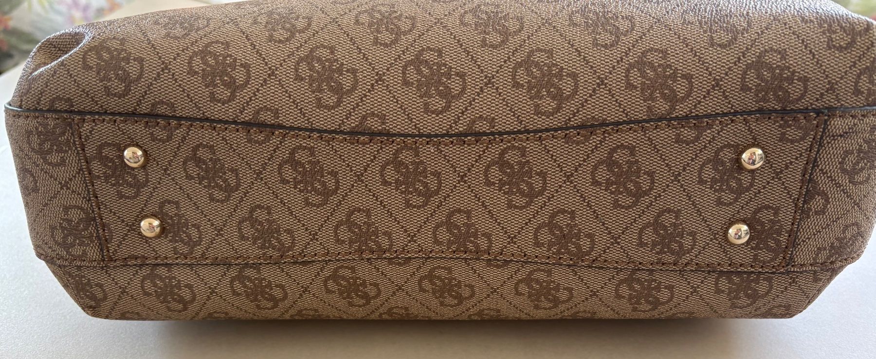 Guess Taschen für Damen: Guess Handtasche – Neu (gemäss Beschreibung) aus Reichenburg von Katharinach 5