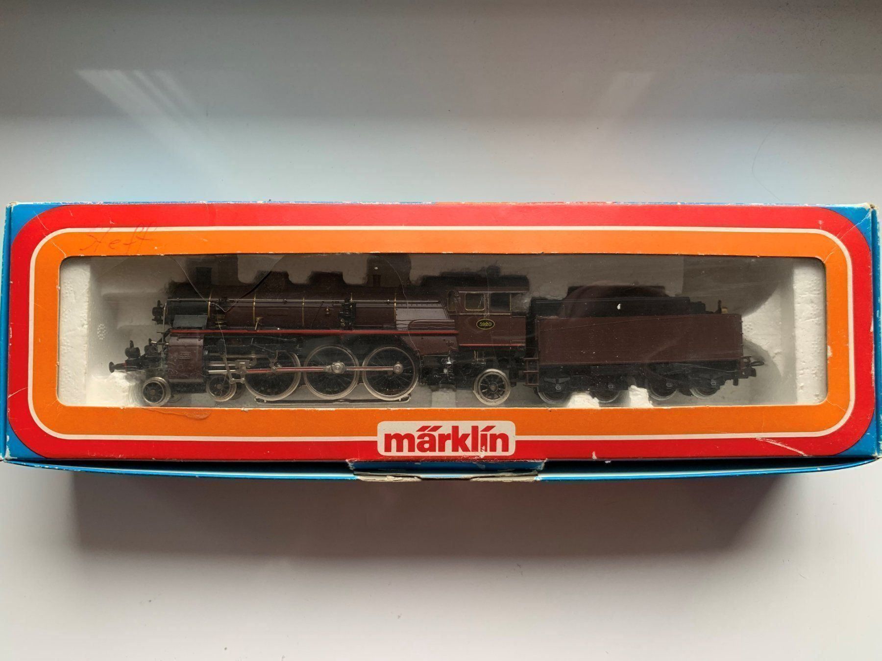 Modellini di ferrovie: Märklin SNCB Dampflok 3111 – Usato da Volketswil venduto da zwitsch33 1