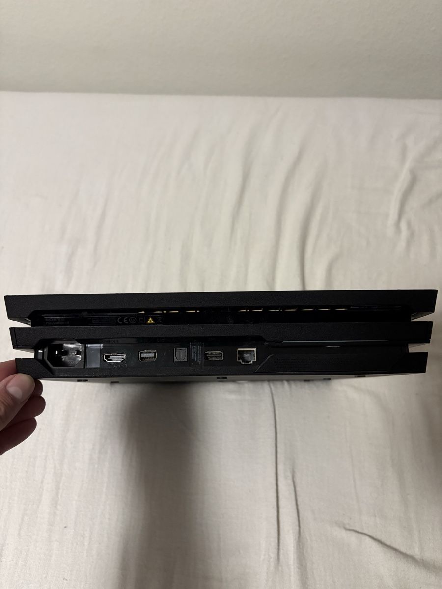 Sony Console: Ps4  – Usato da Adligenswil venduto da dakinho 2