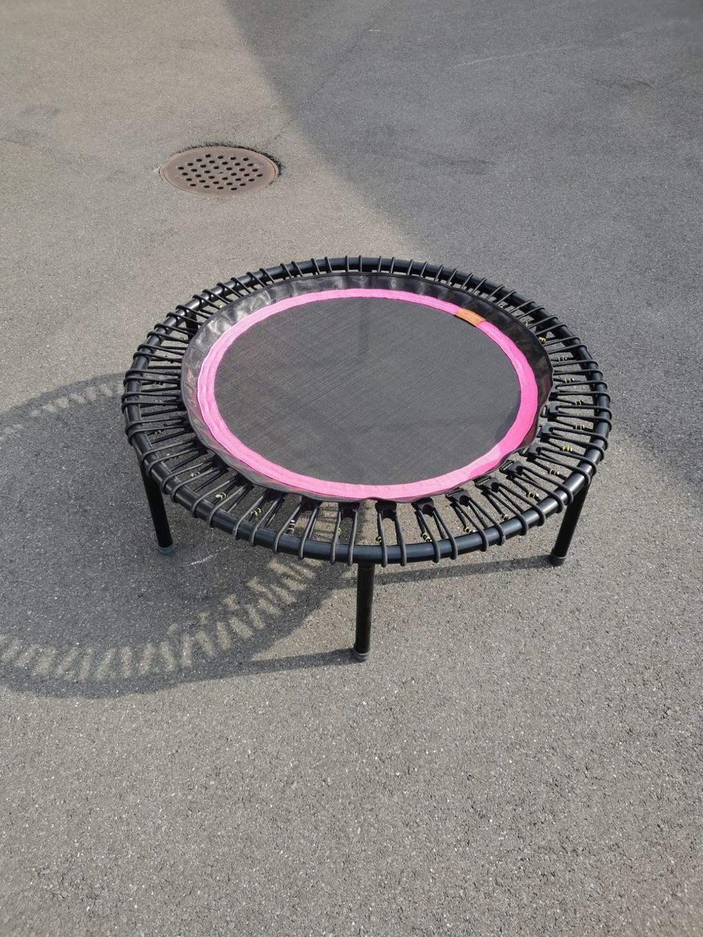 Bellicon Trampolines: Trampolin bellicon – D'occasion à Unterägeri par Wegweiser13