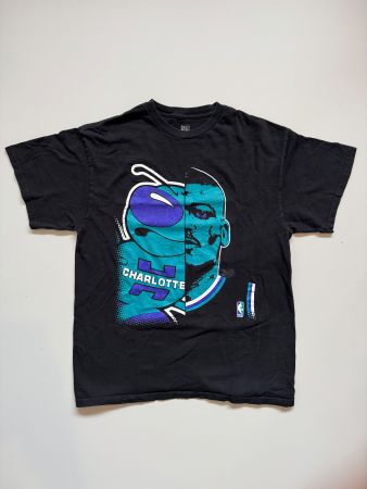 Majestic NBA Charlotte Hornets t-shirt MEN L