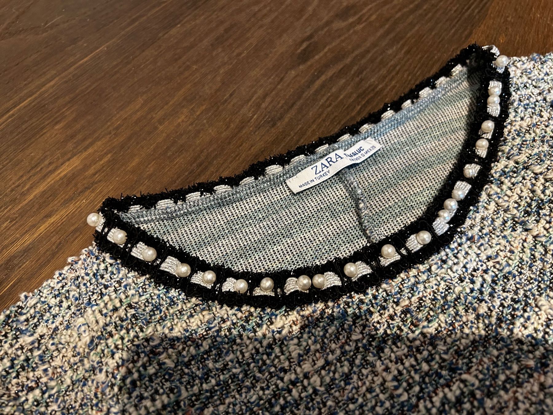 Zara Top: Zara Pulli kurz blautöne und Perlen – Usato da Scherz venduto da Mandarine8 4