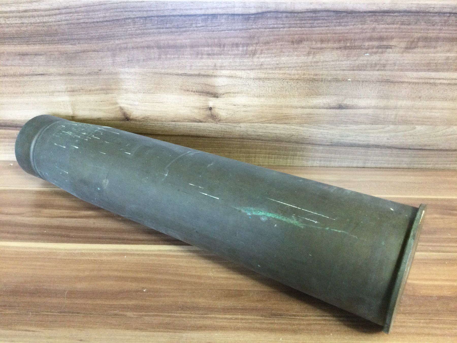 Schweizer Armee Stichwaffen: Leere gebrauchte 10,5-cm Hülse von Centurion-Panzer – Gebraucht aus Wangen SZ von kuriosum12 3