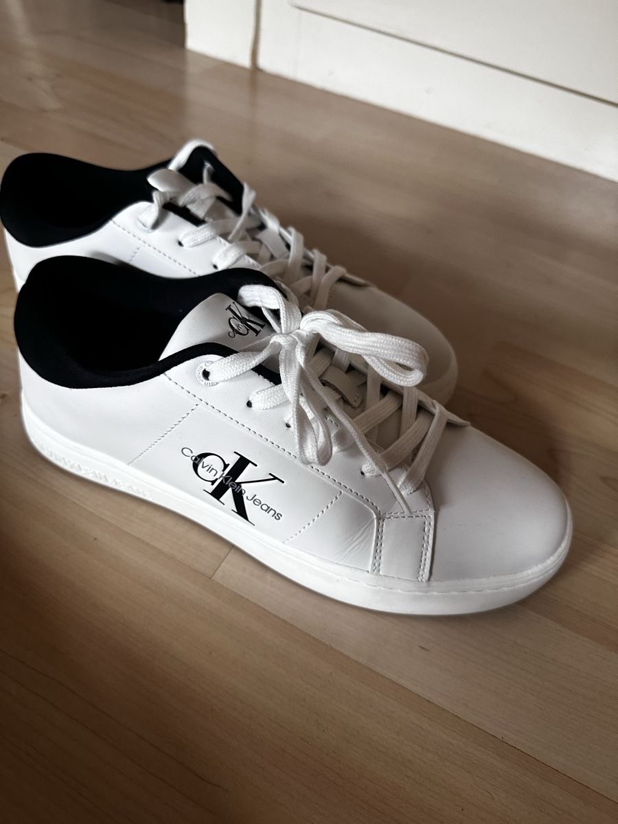 Calvin Klein Scarpe da uomo: Baskets Calvin Klein Jeans – pointure 41 – Usato da Villeneuve VD venduto da tat_9fhl