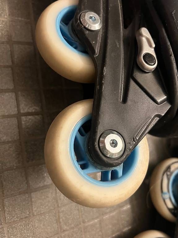 Patins à roul. & inline: Inline Skates  – D'occasion à zürich par camelus 2