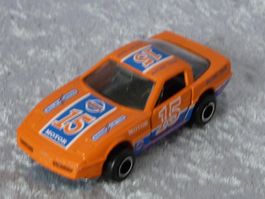 Chevrolet Corvette C4 orange 1:64