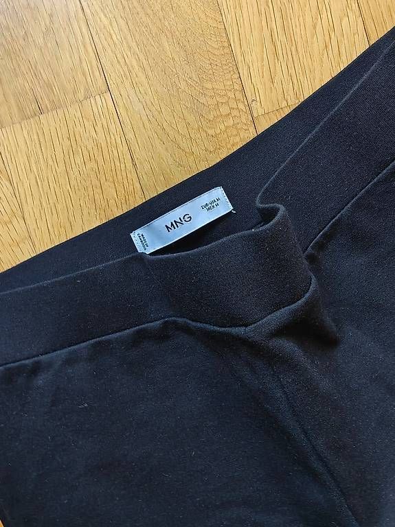 Hosen: Schwarze Stretchhose von Mango – Neu und originalverpackt aus Bern von ann_v98b 2