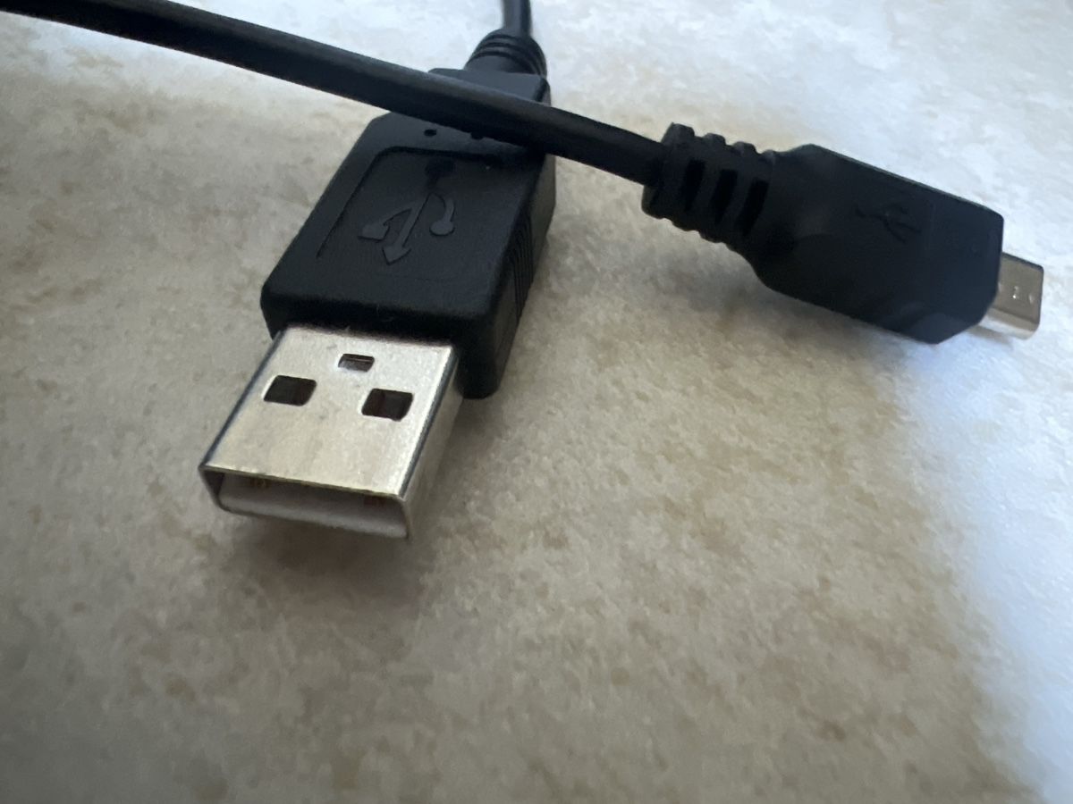 Cavi: Kabel USB Mikro B – Nuovo e nell'imballaggio originale da Zürich venduto da Nora321 2