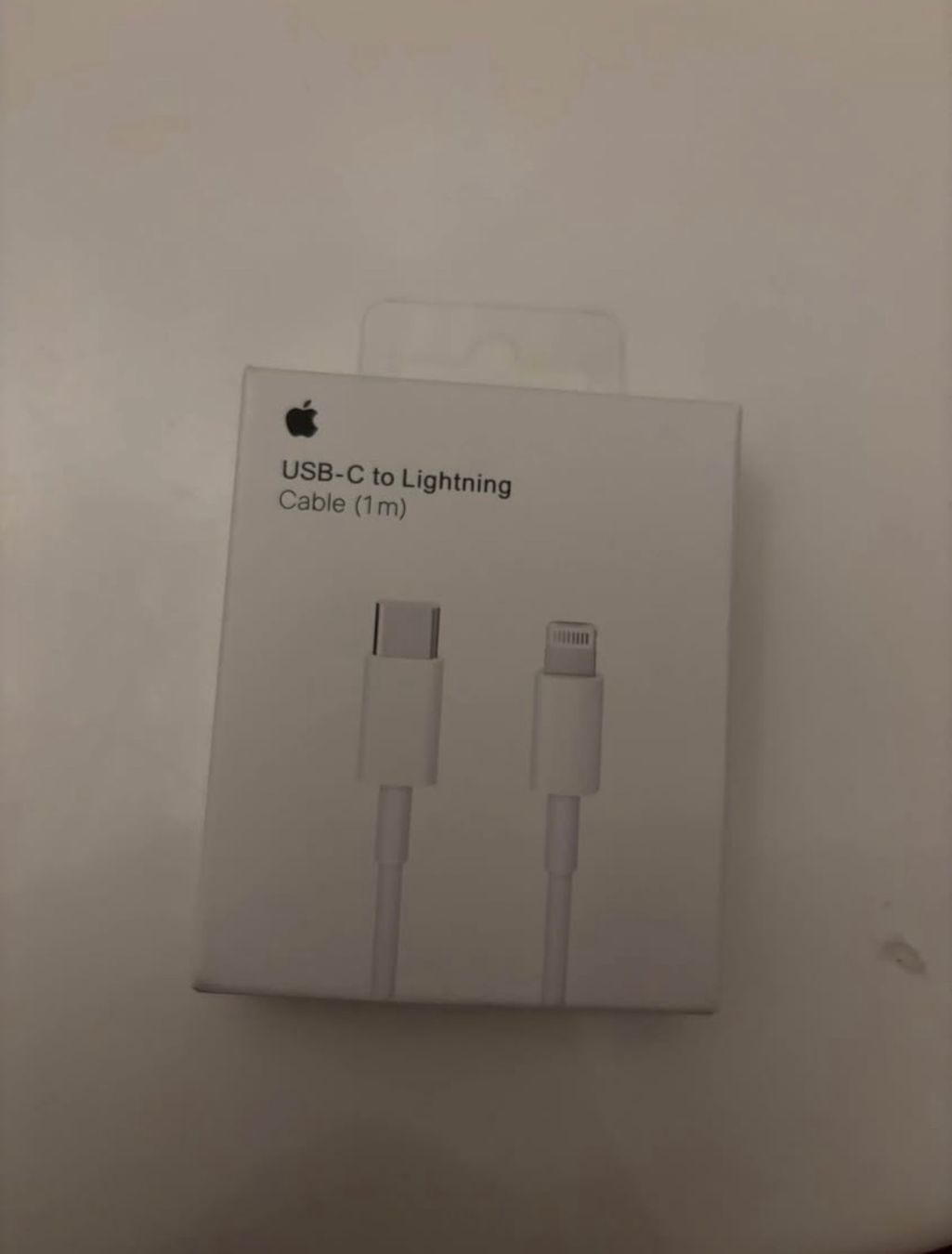 Apple Câbles: Cable d'Iphone – Neuf avec emballage d'origine à Neuchâtel par eli_dxt9