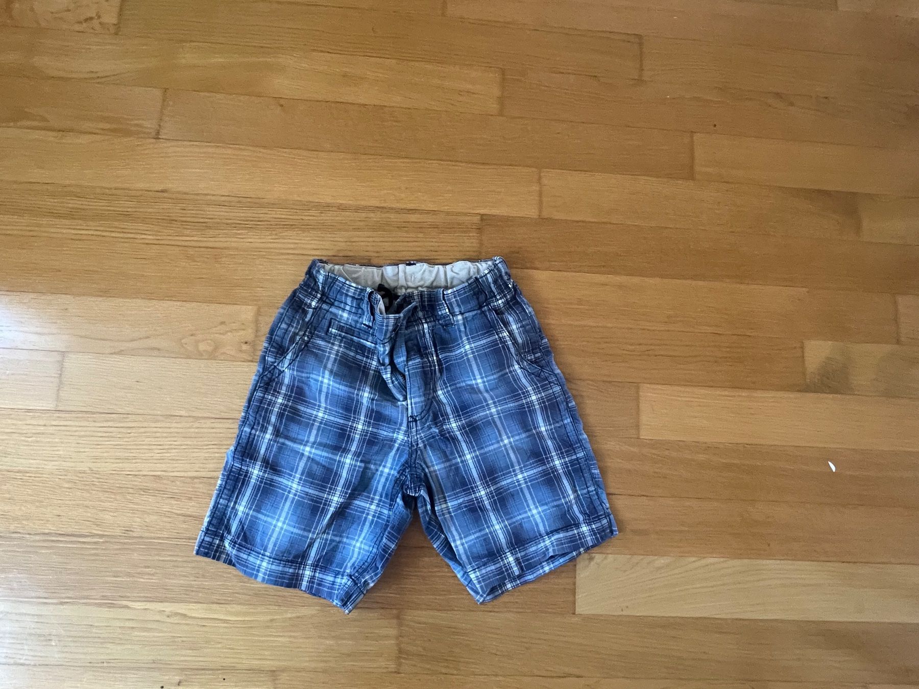Gap Hosen: Shorts GAP 116 – Gebraucht aus Beinwil am See von brigittehug