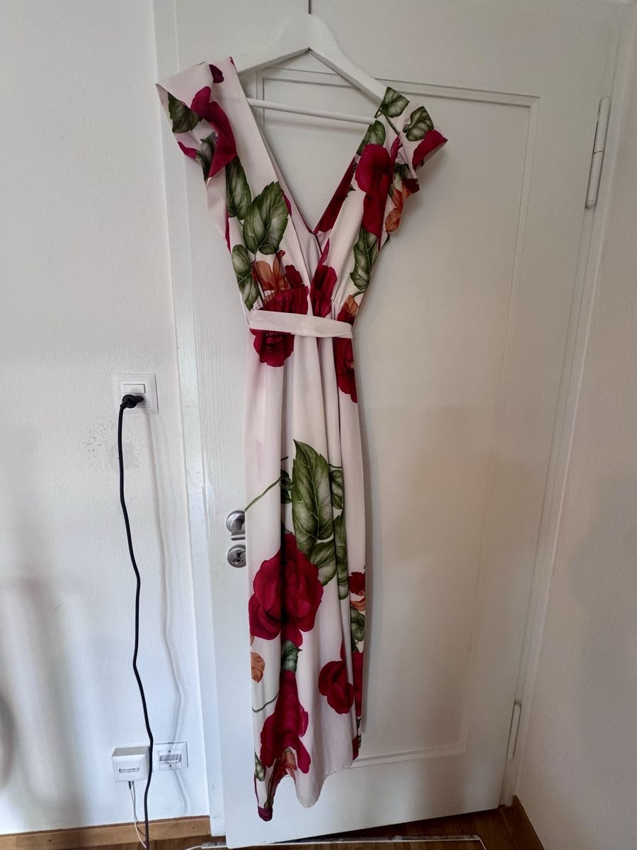 Vestiti: Kleid Blumenmuster Grösse M/L neuwertig – Usato da Lenzburg venduto da NikolinaM