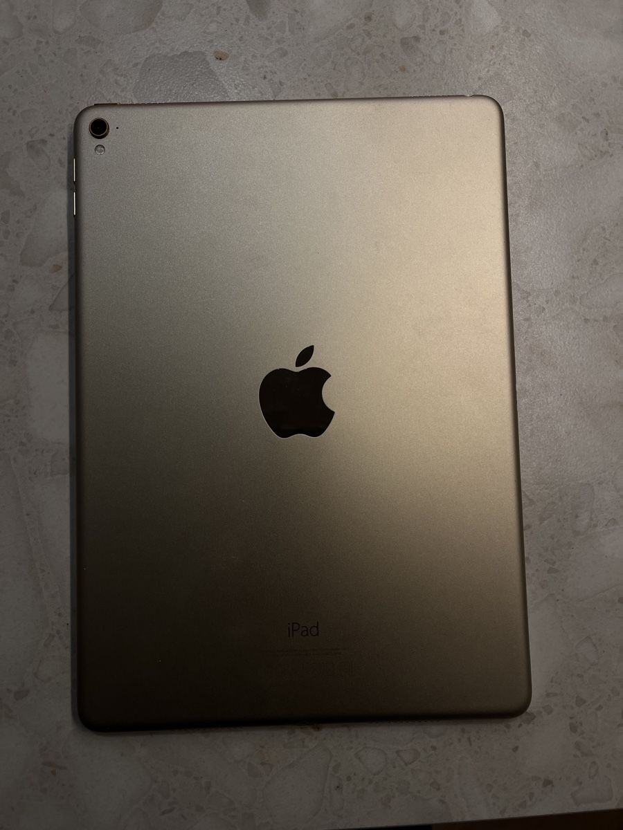 Apple Tablet PC: Apple iPad pro 9.7" Defekt – Difettoso da Uetendorf venduto da illusion 2