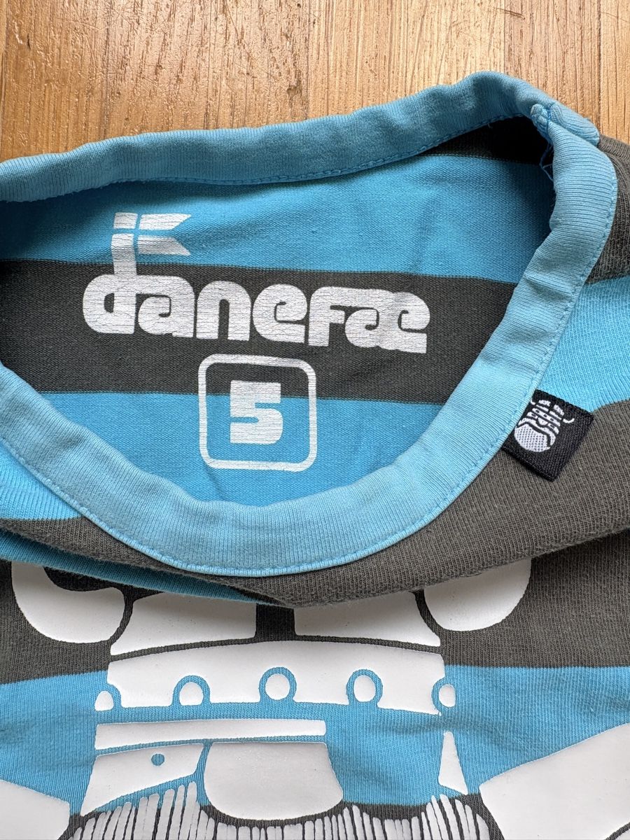 Danefae Camicie, T-shirt & Polo: DaneFae Viking Tee, Size 5 – Usato da Zürich venduto da Greenleaves 1