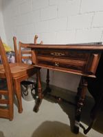 Tavolino antico in legno con cassetto, stile Luigi XV