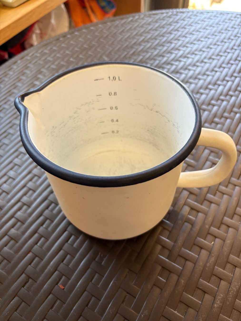 Elettrodomestici da cucina: Messbecher Emaille Redecker 1 Liter weiss – Usato da Wiesendangen venduto da plus-minus 2