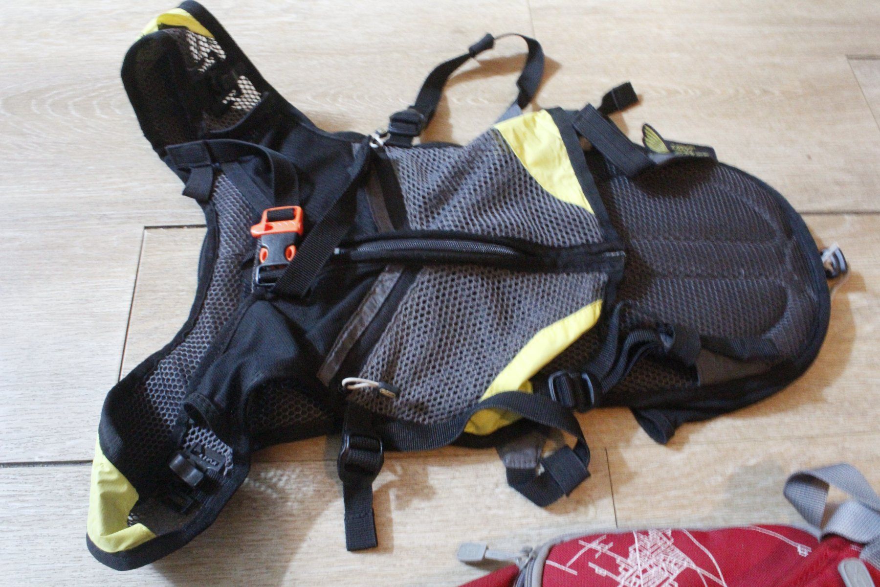 Dakine Rucksäcke: Sac à dos DAKINE Helipro + – Defekt aus Travers von ColibriRoseOrange 4