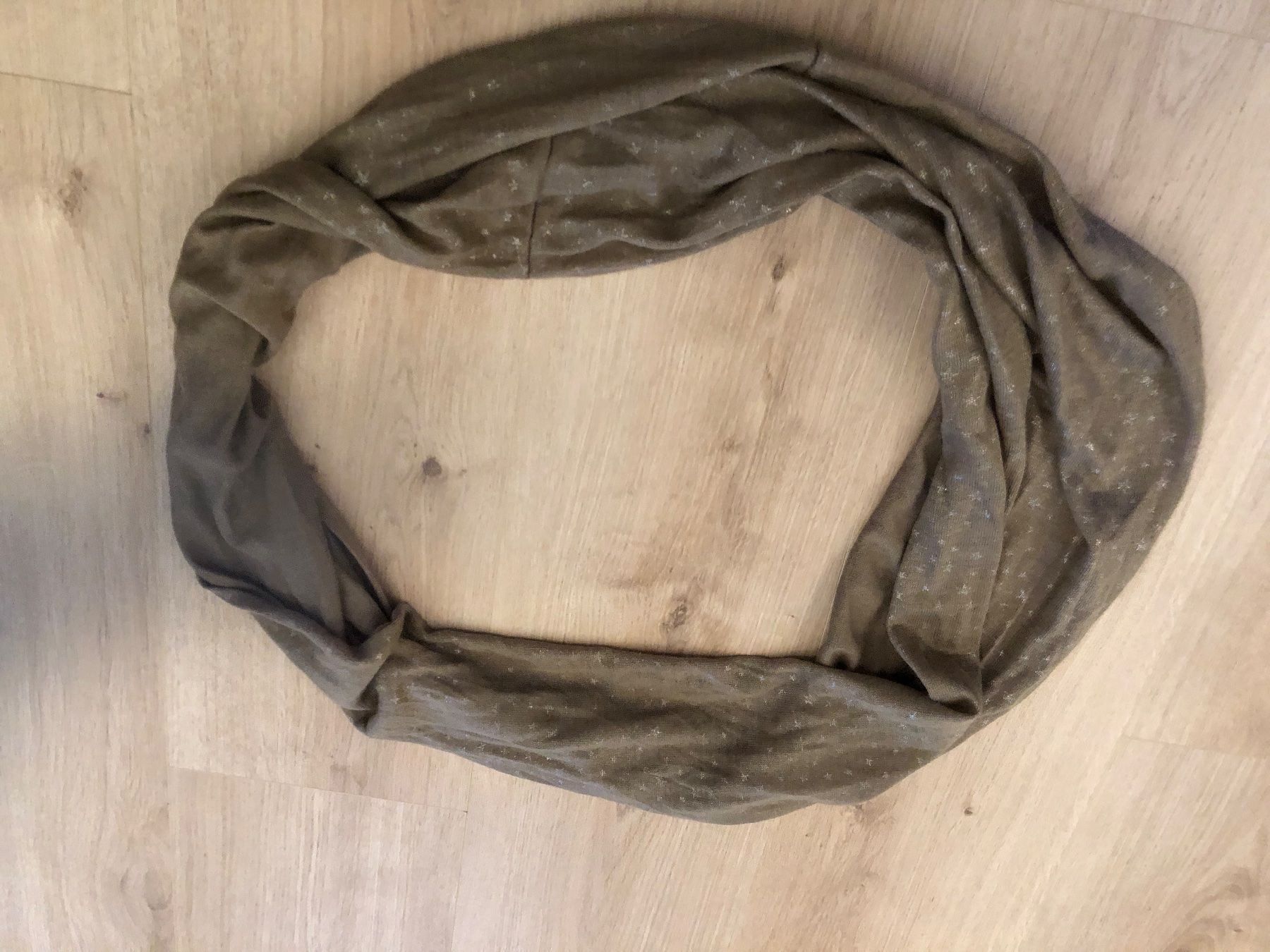 Foulards, Tücher & Schals: Rundschal Sternchen – Gebraucht aus Lupsingen von sta_wgg5