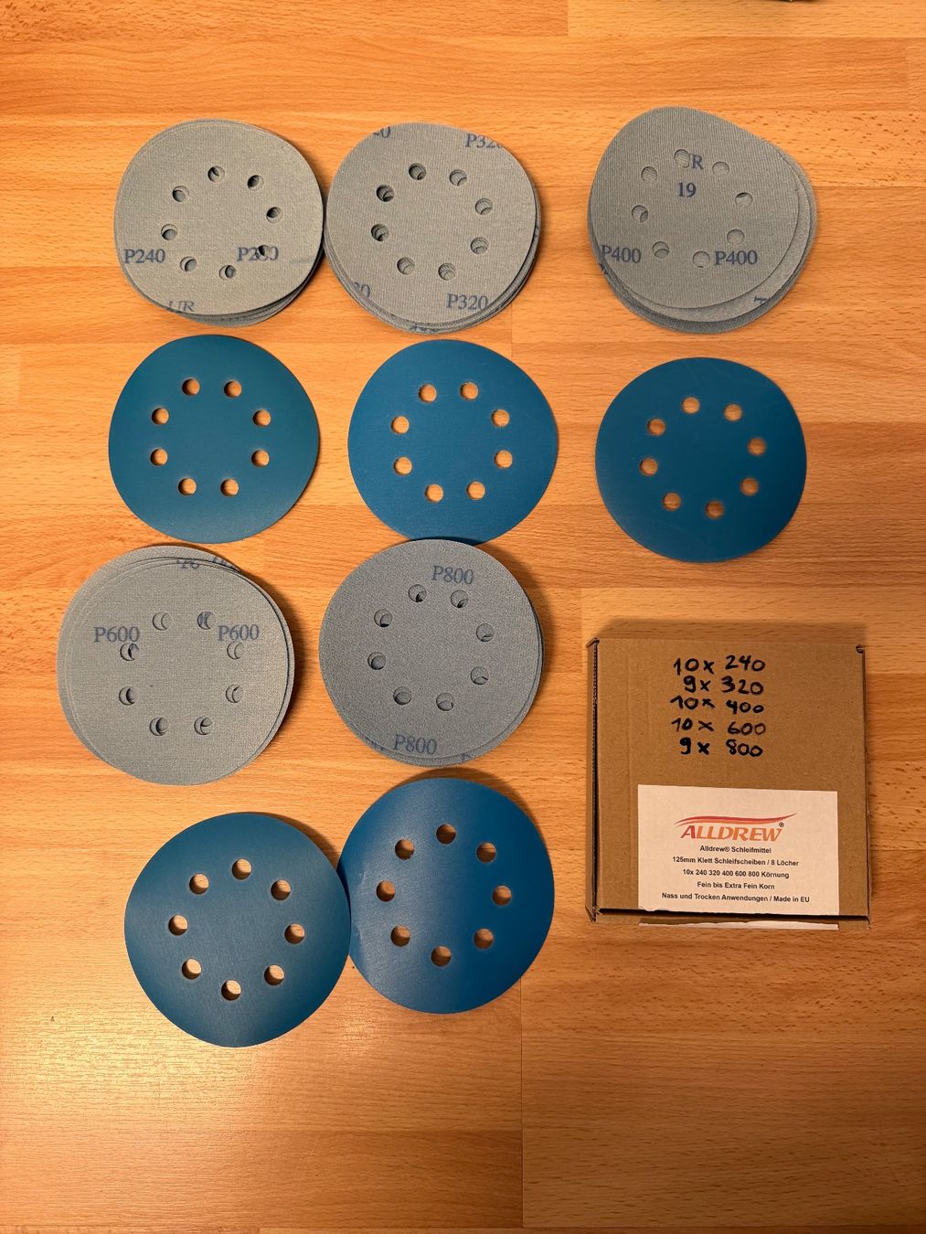 Bosch Smerigliatrici & Lucidatrici: Bosch GEX 18V-125 mit Viel Schleifpapier – Usato da Bubendorf venduto da glitchCat 3