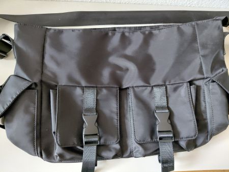 Crossbodybag schwarz gross neu