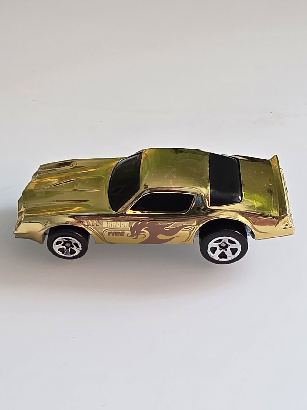 Hot Wheels Voitures modèles: Hot Wheels Camaro Dragon Fire gold – D'occasion à Alberswil par mario889 4