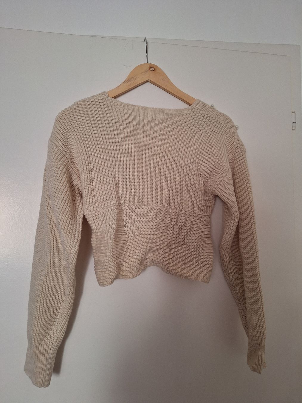 Pulls & Sweat-shirts: Pull – Neuf (Voir description) à Fribourg par car_6vvs 4