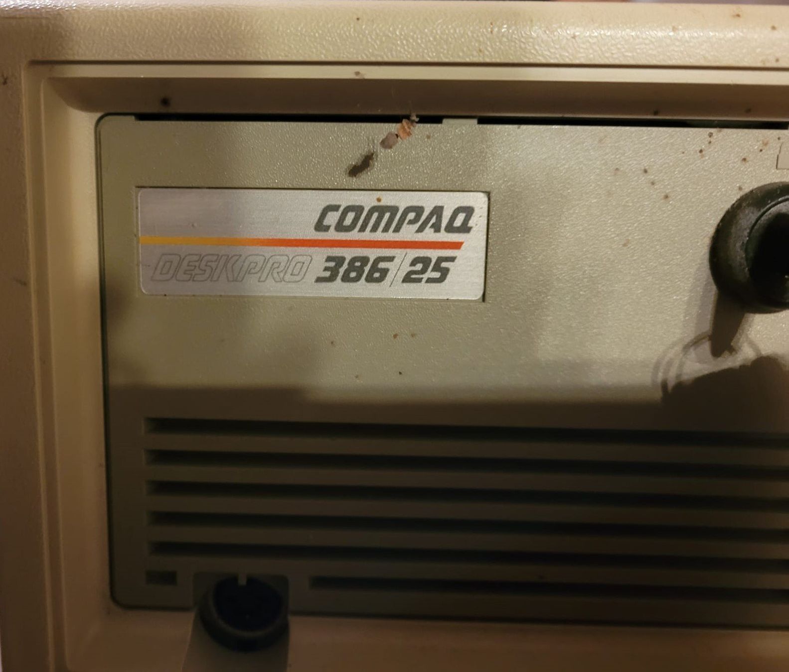 Compaq PCs: Computer Compaq Deskpro 386/25 antiker PC gebraucht – Gebraucht aus Hofstatt von ang_88 1