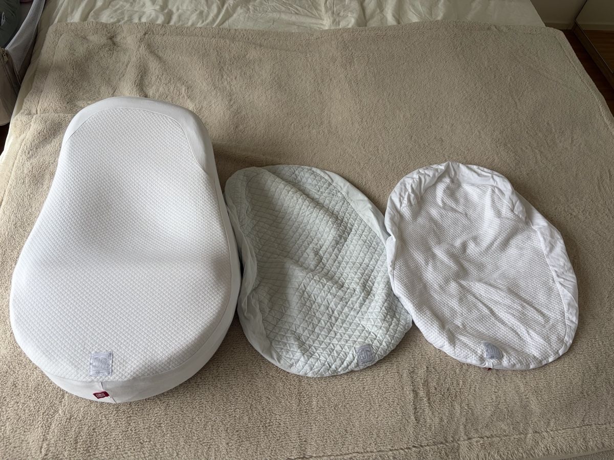 Wippen & Schaukeln: Red Castle Cocoonababy + Cover sheets  – Gebraucht aus Kilchberg ZH von roz_qcj7