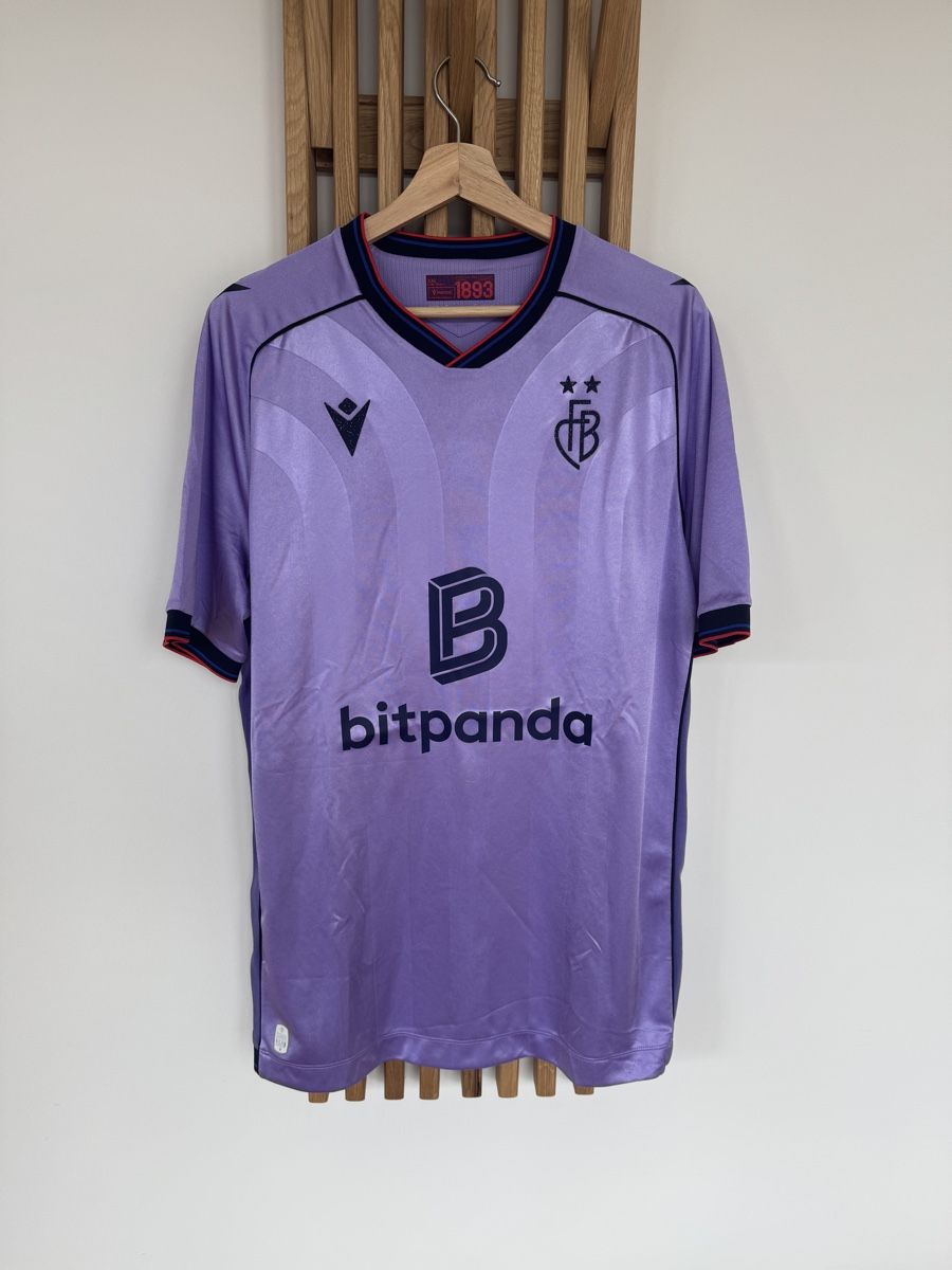 Canottiere & Pantaloni: FC Basel Keigo #6 XXL Top Zustand – Nuovo (secondo la descrizione) da Dornach venduto da PatitoRK9 1