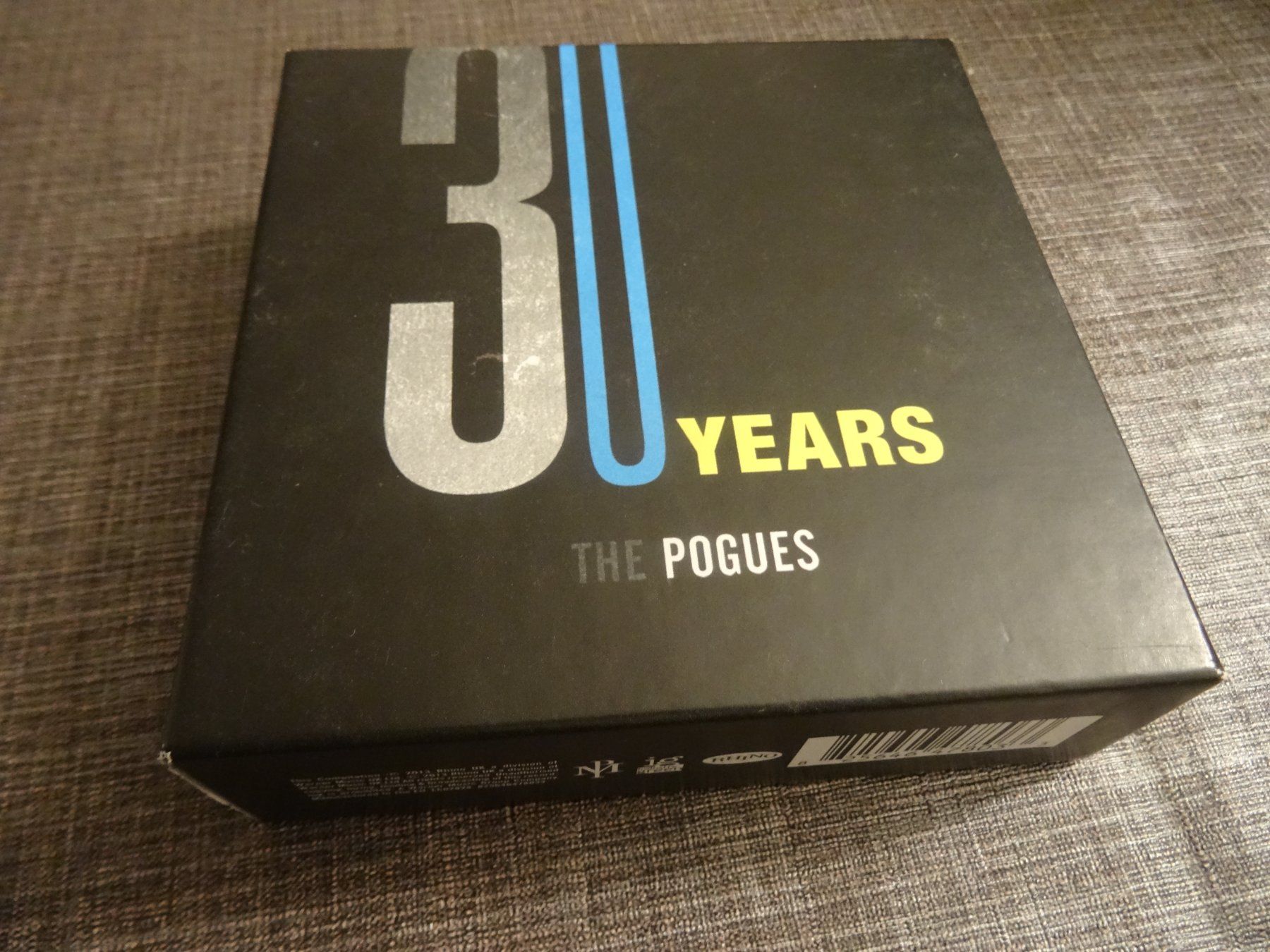 CD: The Pogues 30 Years Box Set -  CD – Usato da Olten venduto da Disc-Ausverkauf