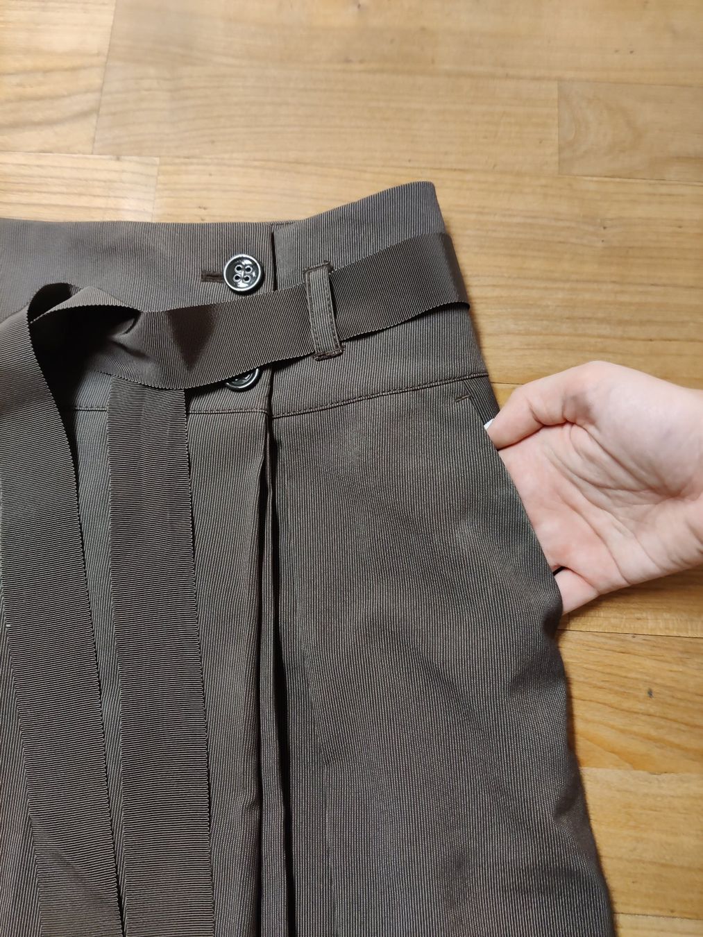 Esprit Röcke: Eleganter Rock mit Stoff-Gürtel, ESPRIT, Gr. 38 – Gebraucht aus Birmensdorf ZH von Nebuliane 1