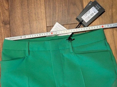 Dsquared2 Pantaloni: New Dsquared2 trousers - IT 40 – Nuovo e nell'imballaggio originale da St-Sulpice VD venduto da juhdu 1