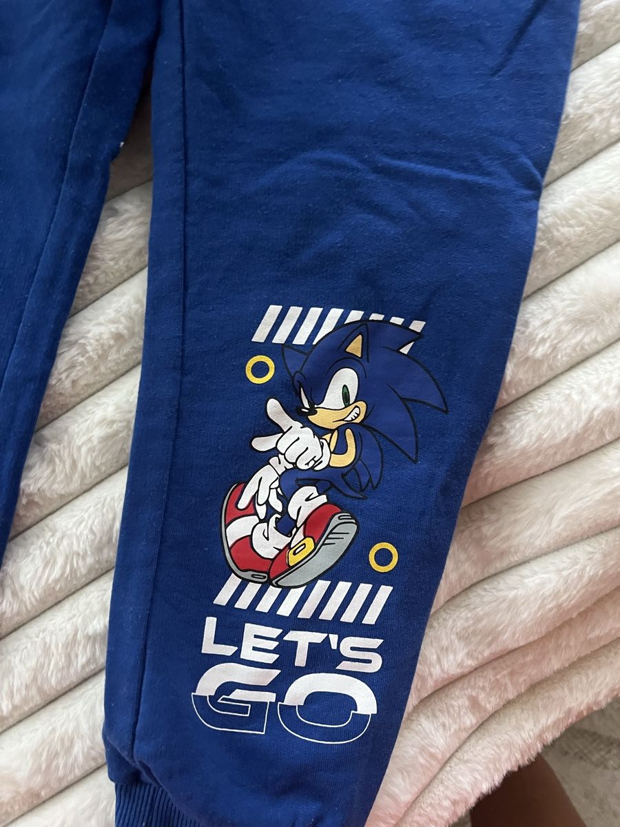 Pantaloni: SONIC TRAINERHOSE NEUWERTIG GR 122 – Usato da Basel venduto da theo-g77 1