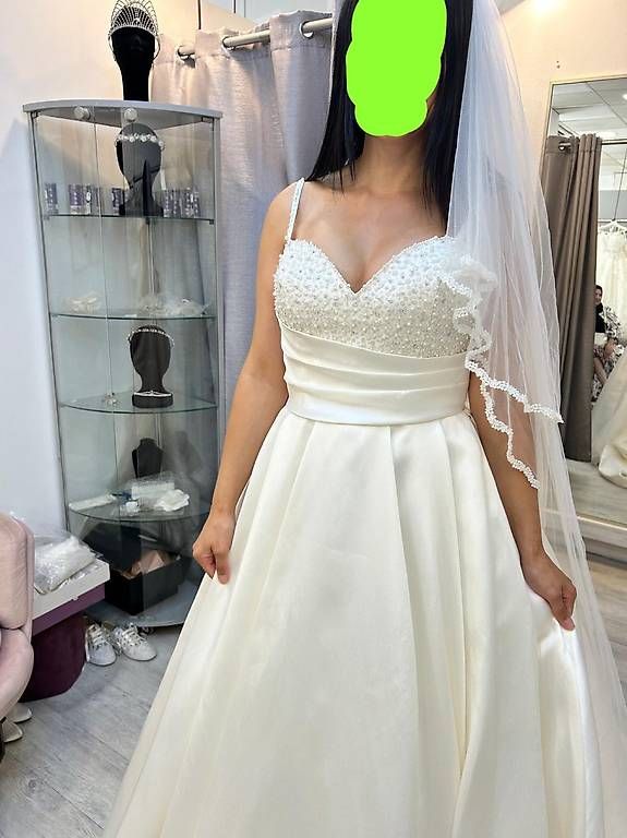 Vestiti: Magnifique robe de mariée  – Usato da Sierre venduto da far_8f9z 2