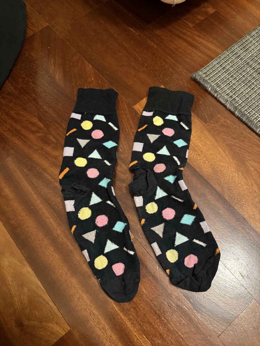 Happy Socks Calze: Calze Happy Socks uomo 43-46 neri – Usato da Bellinzona venduto da gia_zx2b 1