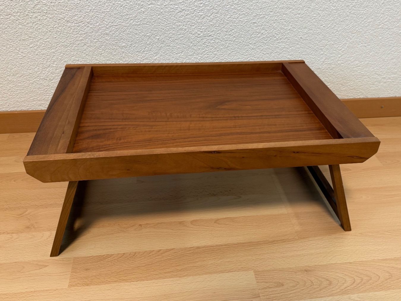 Tische: Breka Folding Bed and Serving Table – Gebraucht aus Bern von yeg_5zmm