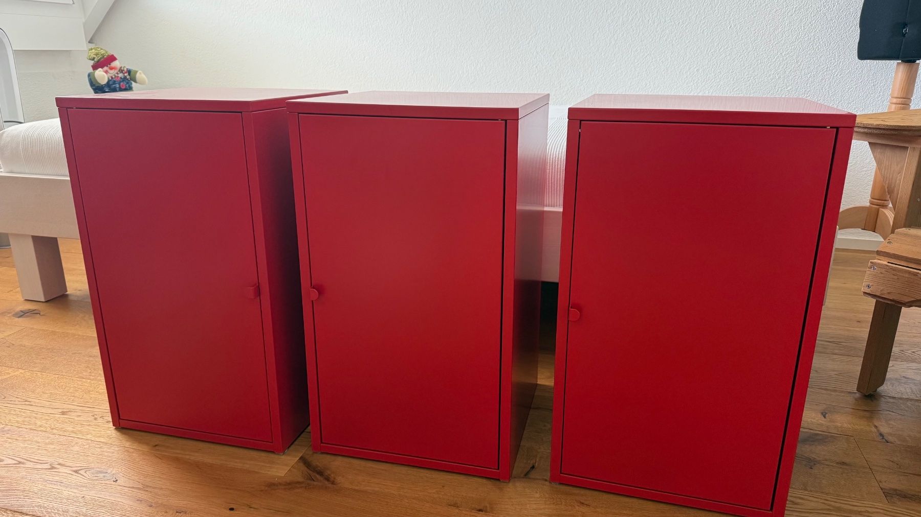 Ikea Armadi: Metall Schrank – Usato da Stäfa venduto da dondolo10