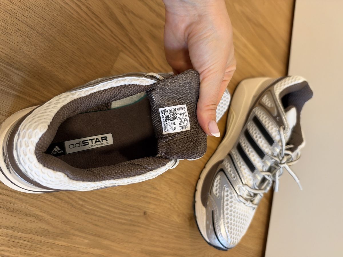 Herrenschuhe: Adidas Adistar Control silber Grösse 44.5 – Gebraucht aus Lufingen von ott_r59k 1