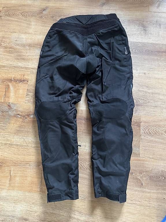 IXS Hosen: IXS Töff / Motorradhose Grösse M schwarz – Gebraucht aus Tägerwilen von _Moonlight_ 1