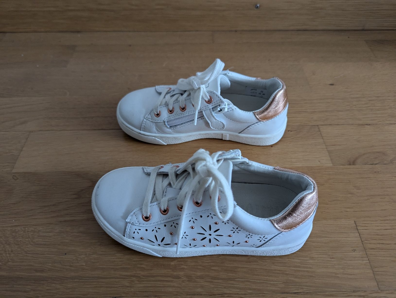 Scarpe per ragazze: Telyoh Mädchen Schuh Gr 29 – Nuovo (secondo la descrizione) da Rafz venduto da Alexey00 1