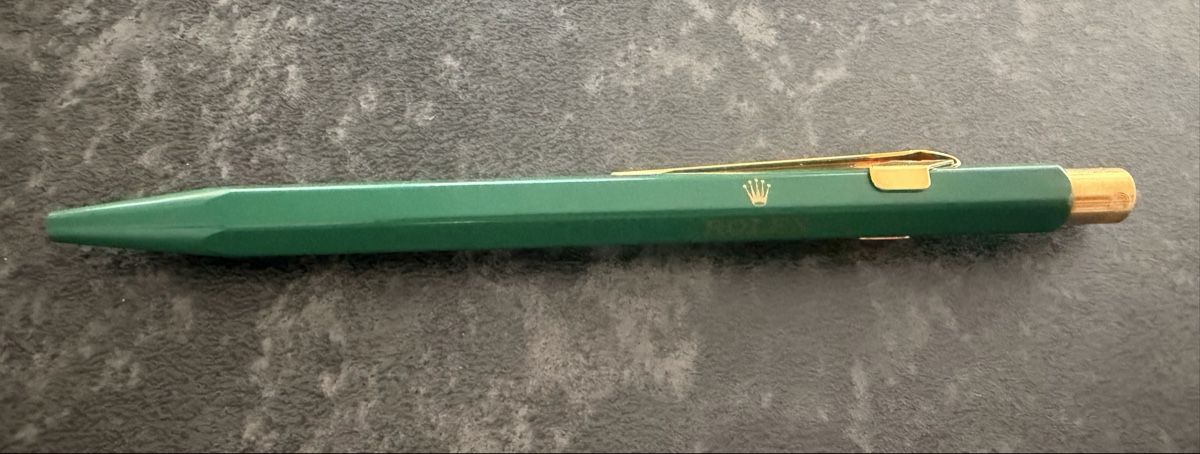 Caran D'Ache Stylos & Marker: Stylo rare vert Rolex – Neuf (Voir description) à Péry par Jessie.barbier 3
