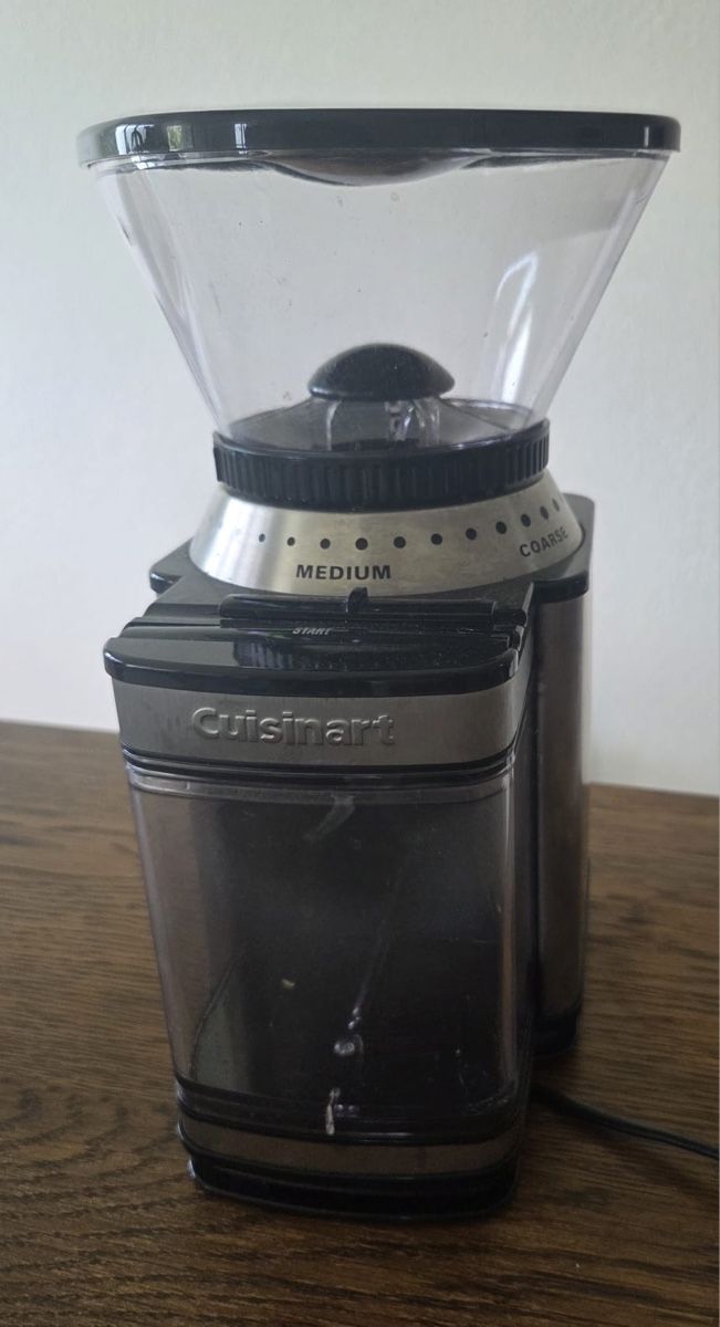 Medion Küchengeräte: Kaffeemühle, Kaffeebohnen Mahl-Maschine – Gebraucht aus Zürich von JessicaGalvaoGoetze