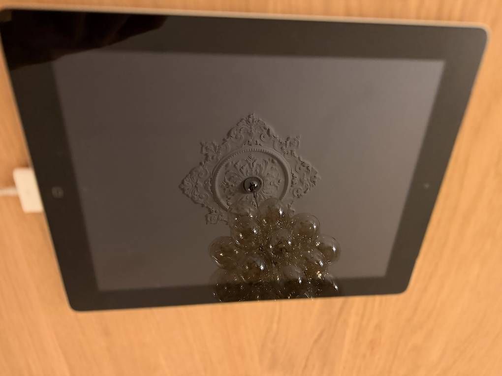 Tablet PC: Apple iPad 3 (64 GB, Cellular)  funktionsfähig – Usato da Zürich venduto da leo_zx2x 1