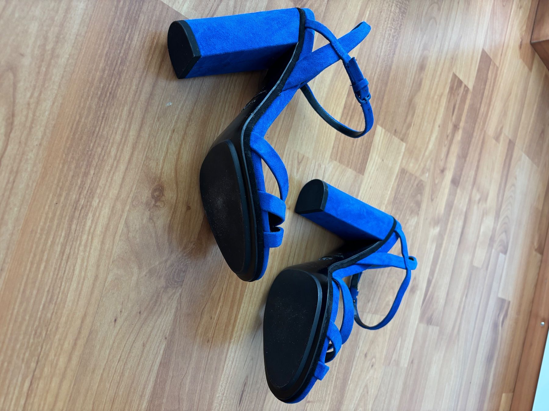 Zara Scarpe da donna: Zara Pumps ungetragen 38 – Usato da Frauenfeld venduto da Sementissa 1