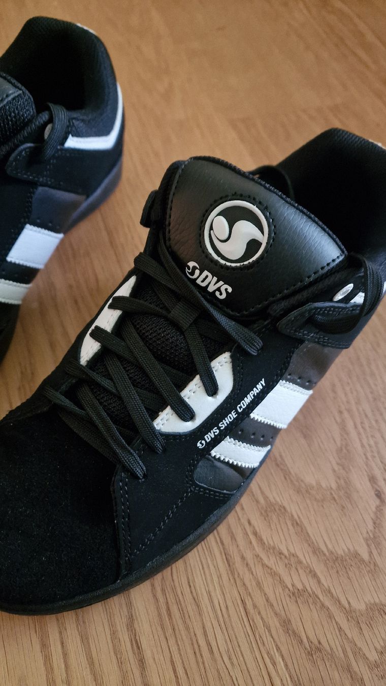 Scarpe da uomo: DVS Herren Skate Sneaker, Grösse 44.5, 29.5cm neu – Nuovo (secondo la descrizione) da Urtenen-Schönbühl venduto da Saints67 8