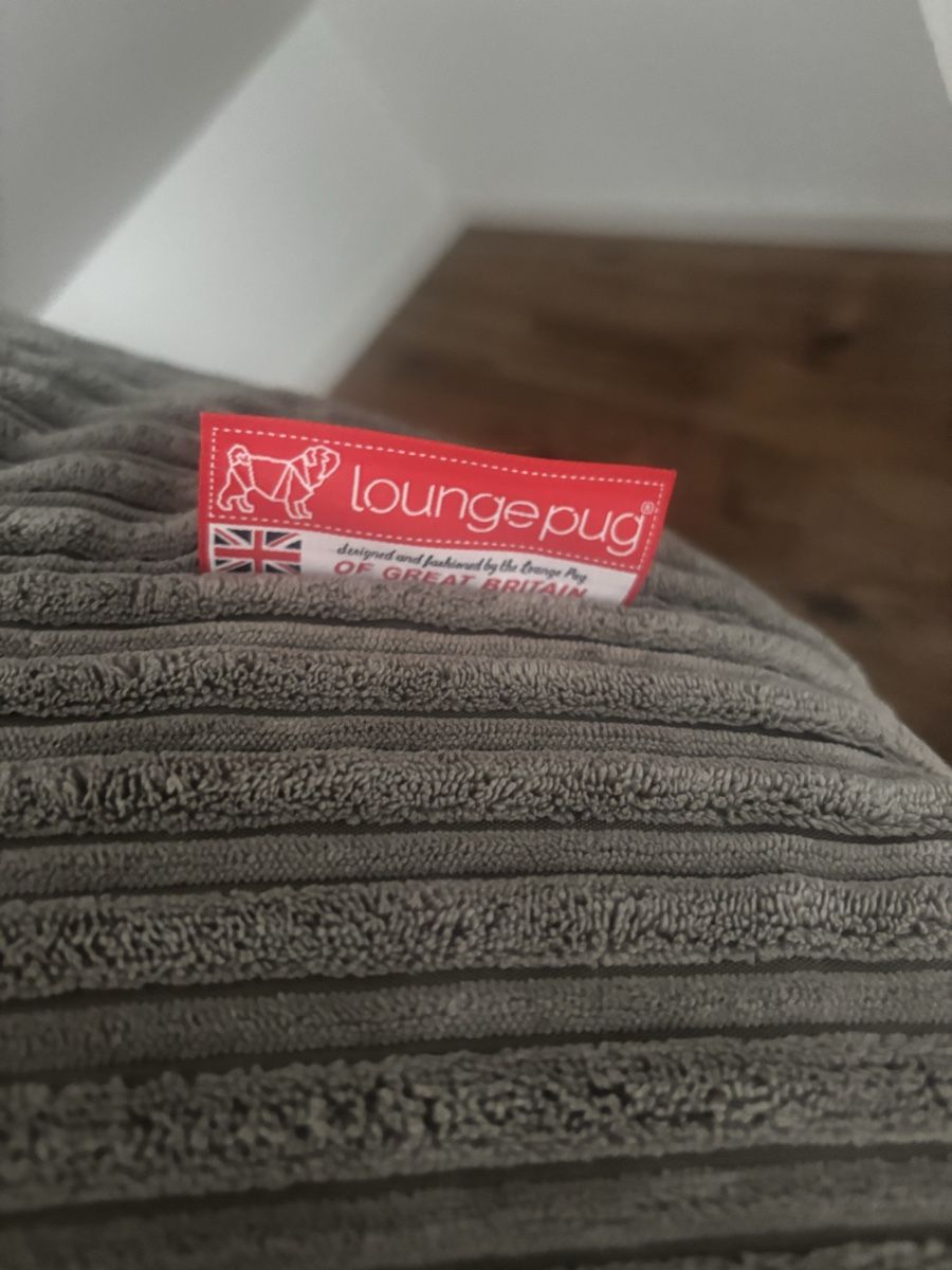 Lounge Pug Divani: Lounge Pug Sitzsack Cord Graphitgrau - Neuwertig! – Usato da Wettingen venduto da suk_p9mv 2